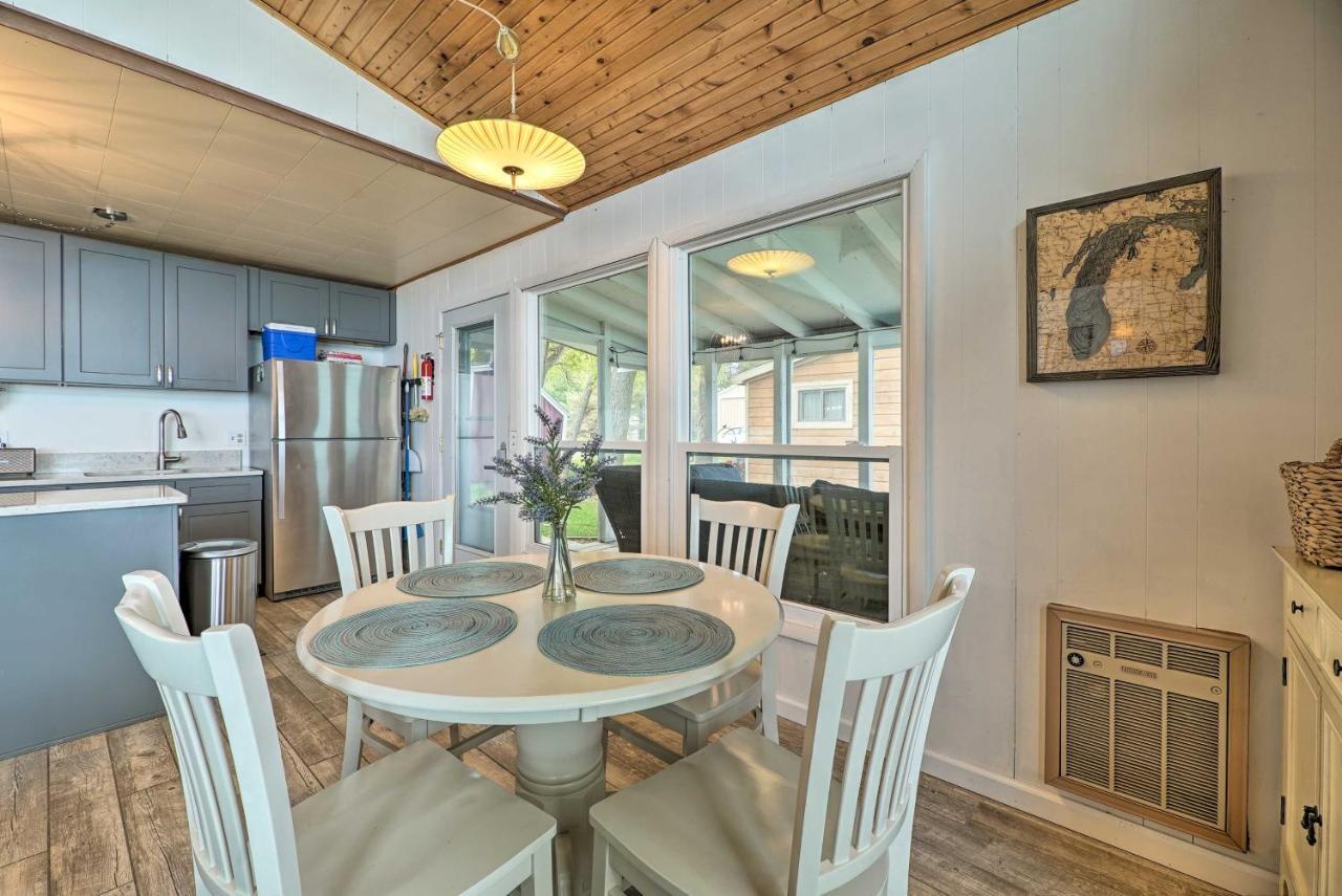 Lakefront Cottage Near Wineries And State Parks! Mears Exteriör bild