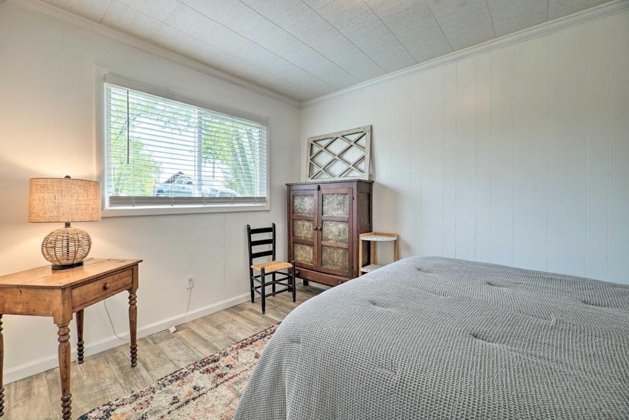 Lakefront Cottage Near Wineries And State Parks! Mears Exteriör bild